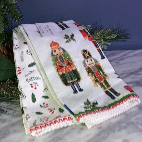 Isaac Mizrahi Kitchen Nutcracker Kitchen Towels Poshmark